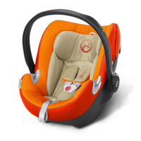 Car seat, child seat, child seat rental, Cybex child seats, booster seats for children | Sixt car rental